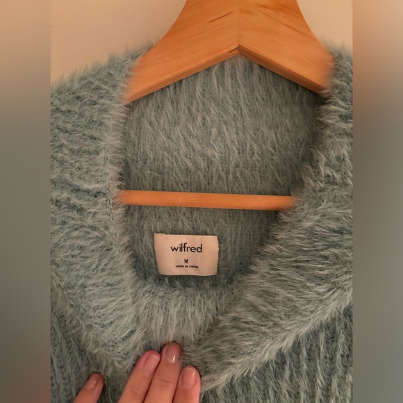 Wilfred Montpelier Fuzzy Pullover - Picture 3 of 10